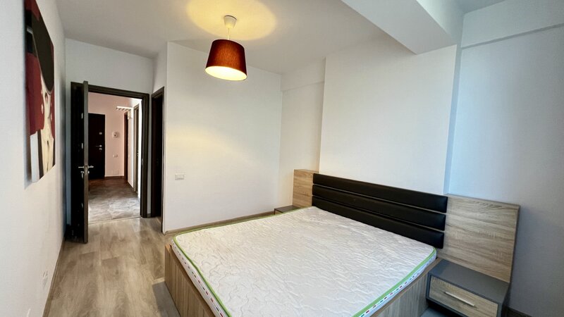 Pod Constanta, Mega Image, mobilat.